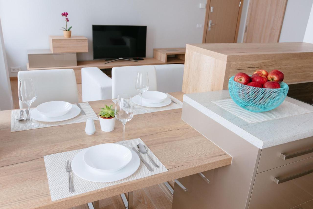 New Exclusive 2 Bedroom Apartment In Oldriga Exterior photo